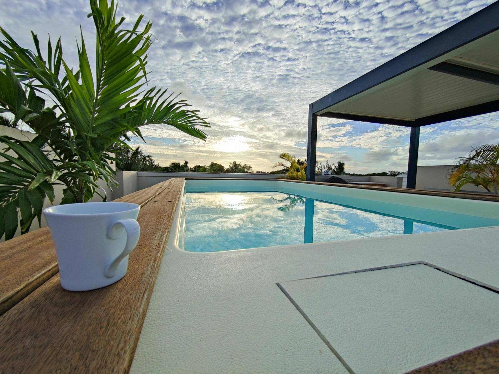 Villa Eden-2 Bedrooms With Private Rooftop Terrace & Pool, Access To Private Beachclub, Ki Residences, Pereybere - Managed By Ksn Grand Bay Εξωτερικό φωτογραφία